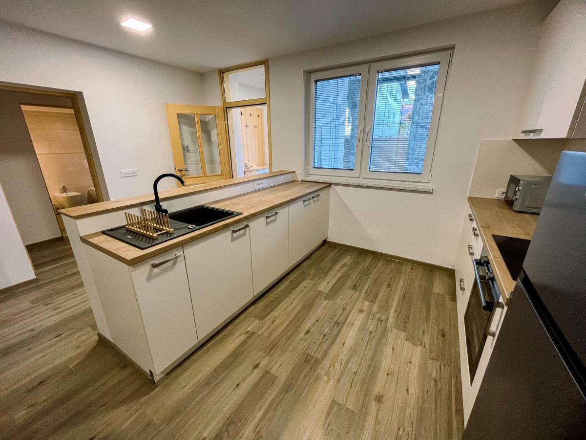 Apartment Neli *